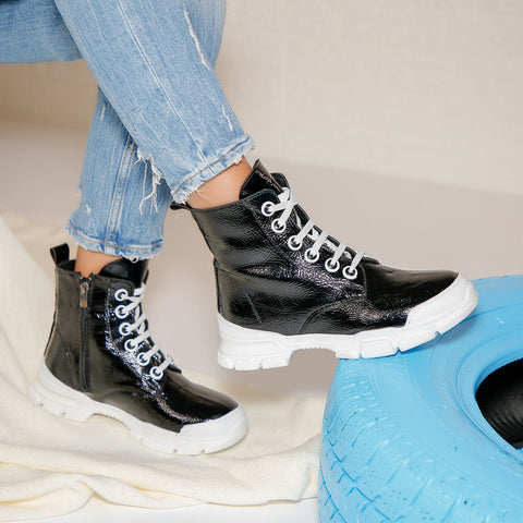 Ghete dama Steffy - Black/White » MoXo Romania